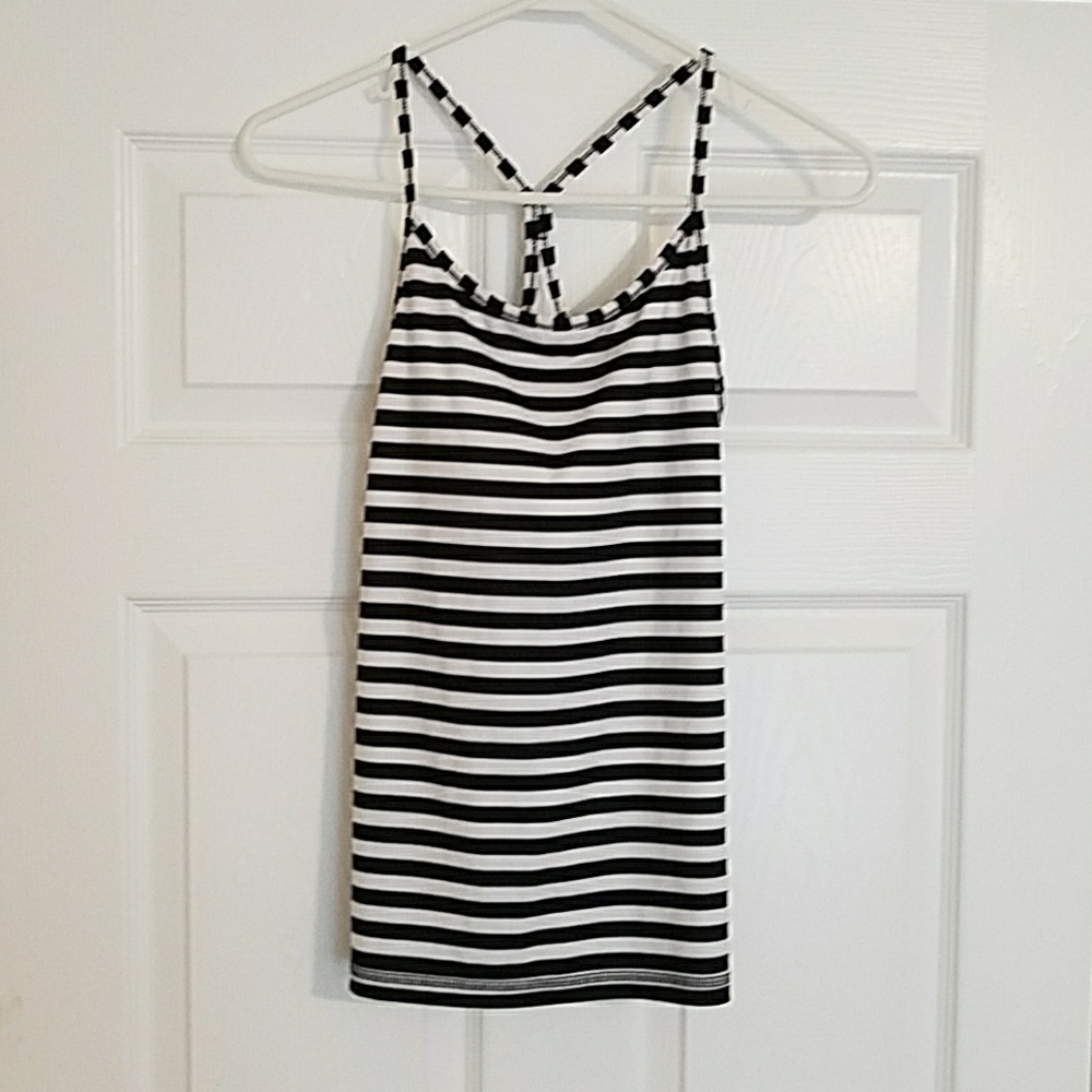 Champion Black and white tank with shelf bra